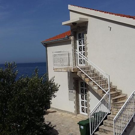 Apartments Nevjestic Primosten Exterior photo